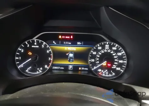 2015 Nissan Murano Platinum z USA, uszkodzony, nr VIN 5N1AZ2MH8FN213100